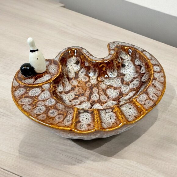 Vintage Ceramic Bowling Ashtray ELBRO JAPAN 989 Glazed Pin Ball Collectible - Picture 1 of 7